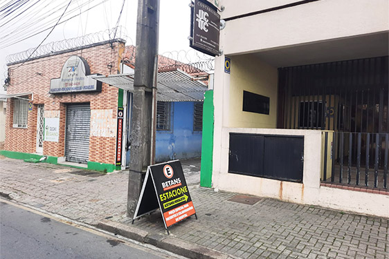Imagem de uma das filiais da empresa Gold Park.
