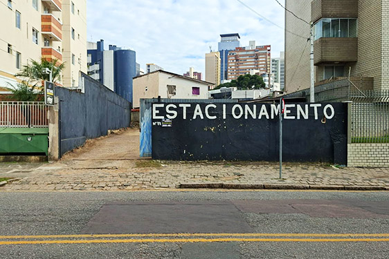 Imagem de uma das filiais da empresa Gold Park.