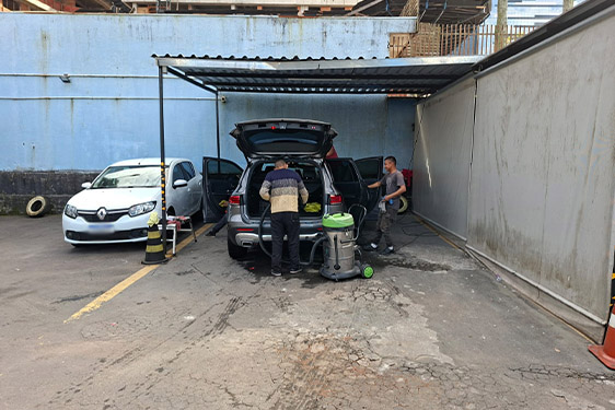 Imagem de uma das filiais da empresa Gold Park.