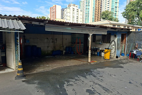 Imagem de uma das filiais da empresa Gold Park.
