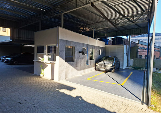 Imagem de uma das filiais da empresa Gold Park.