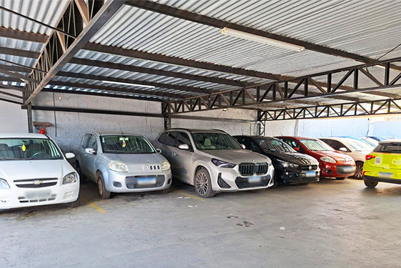 Imagem de uma das filiais da empresa Gold Park.