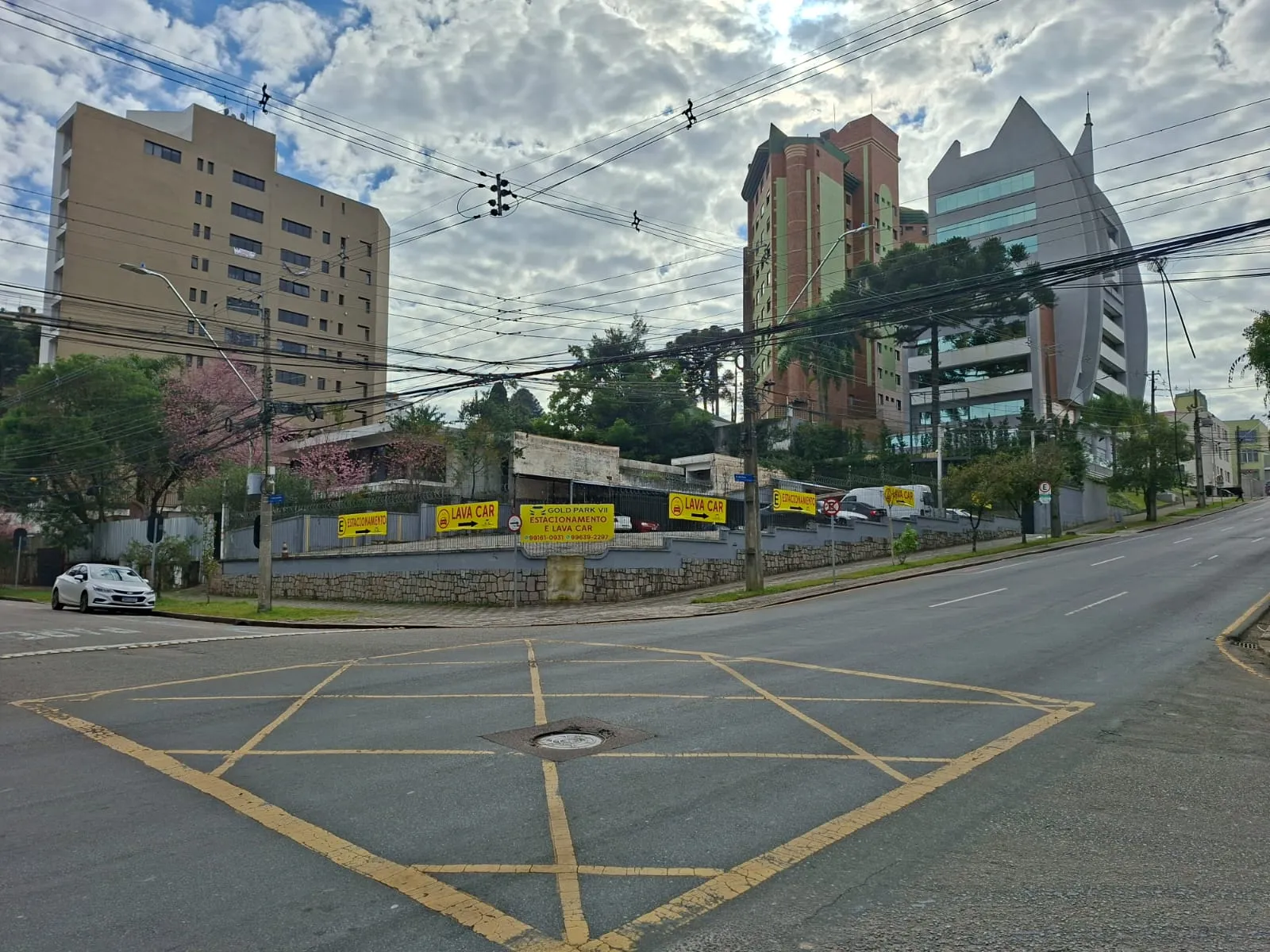 Imagem de uma das filiais da empresa Gold Park.