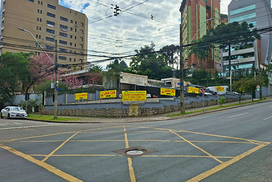 Imagem de uma das filiais da empresa Gold Park.