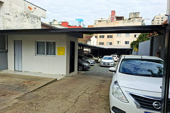 Imagem de uma das filiais da empresa Gold Park.