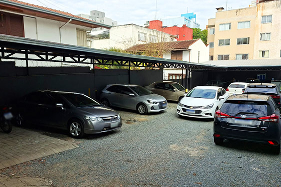 Imagem de uma das filiais da empresa Gold Park.