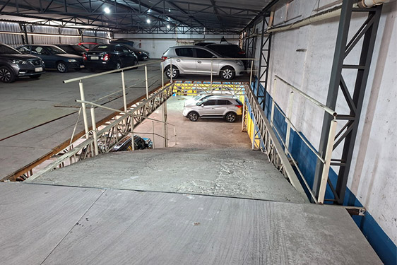 Imagem de uma das filiais da empresa Gold Park.