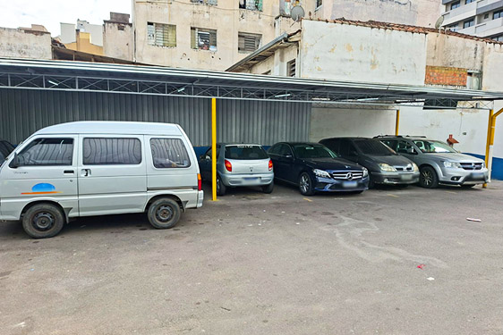 Imagem de uma das filiais da empresa Gold Park.