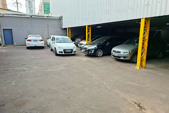 Imagem de uma das filiais da empresa Gold Park.