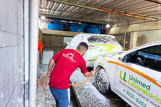 Imagem de uma das filiais da empresa Gold Park.